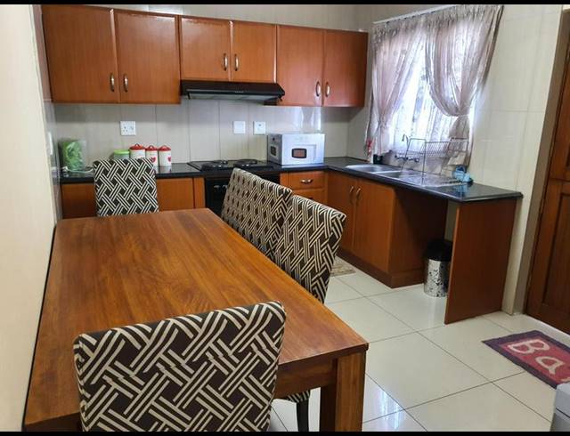 3 BEDROOM TOWNHOUSE FOR SALE IN AVOCA